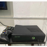Xbox 360 Slim With 2pads and 10games Inside