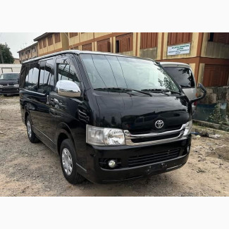 Toyota HiAce 2002 Black