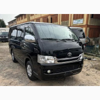 Toyota HiAce 2002 Black