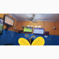 A Well Equiped Betking Shop and Gam Ig a Very Nice Location
