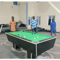 7ft Low Cost Snooker Table With Accessories