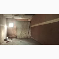 Shop With Toilet and Extension, at Akinleye B/Stop Ipaja