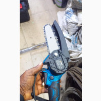 Brand New 4 Battery/Cordless Chainsaw Machine
