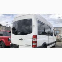Bus 2006 White