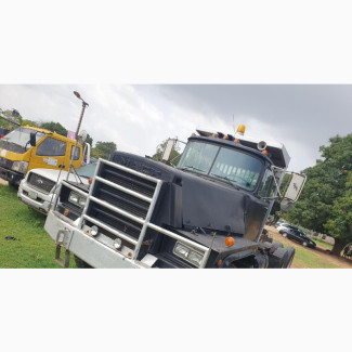 Mack Truck Head (Automatic )