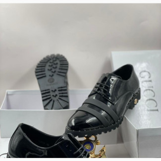 Gucci Flat Shoes - High Quality