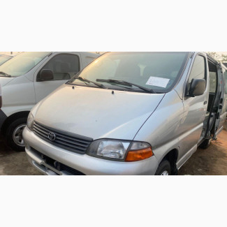 Toyota HiAce 2002 Silver