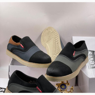 Levis Men#039;s L Sneakers - Trending and Strong