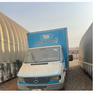 Mercedes 6-Tyre Container Truck - Unused in Nigeria, Ready F