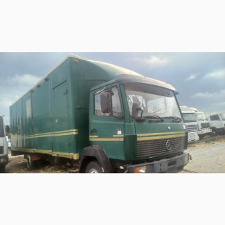 Mercedes 1114 Green 10tons 26fit