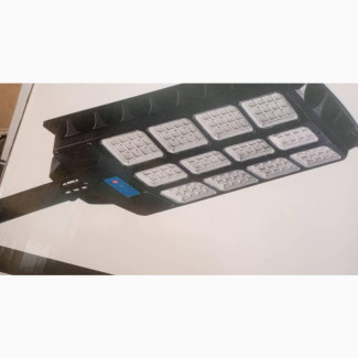 Brand New Iwin Solar Street Lights