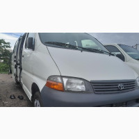 Toyota HiAce 1996 White