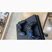 PS4 Slim With 2 Pads and 5 Games Installed