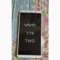 Vivo Y79 64 GB Gold