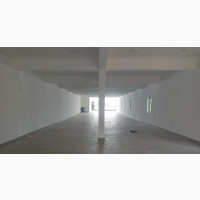 An Open Plan Space Shop of 245sqm Directly on Expres at Lakowe