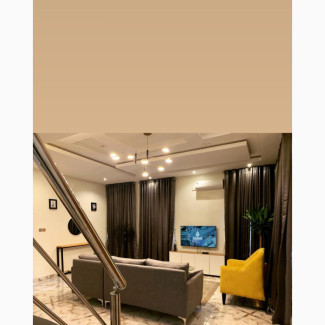 Contemporary Serviced Apartment on the Mainland - 6 Rooms, 3 Bedrooms, 3 Bathrooms