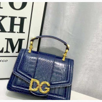 Super High Quality Luxury Outfit Dolce Gabbana Available