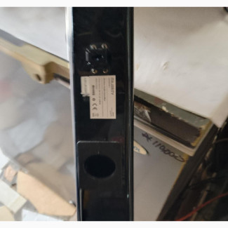 Majority Snowdon2 Sound Bar and Remote Control