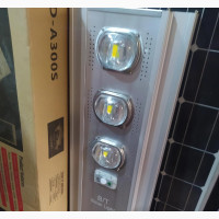 300watts Aluminium Body B/T Solar Street Light
