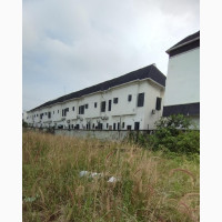 6 Plots of Land in a Hot Spot Before Enyo Along Orchid Road