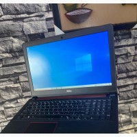 Laptop Dell Inspiron 15 7586 8GB Intel Core I7 SSHD (Hybrid) 1T