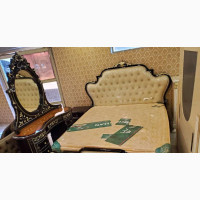 Royal Bedroom Set
