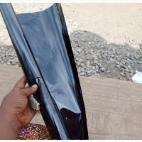 Deals With All Kinds of Car Tinted, I Sell in Rolls
