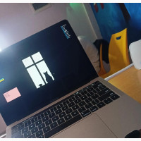 Laptop Apple MacBook Pro 2017 16GB Intel Core I5 SSD 512GB