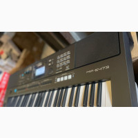 Yamaha PSR E473 With Adaptor and Music Rest