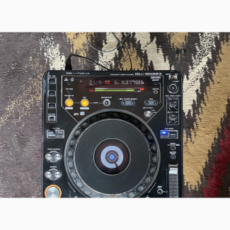 Pioneer CDJ-1000MK3 Digital Vinyl Turntable