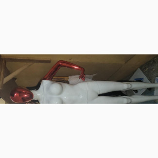 White and Pinkish Female Mannequins
