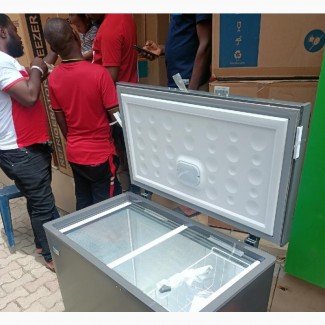 Standard Glamstar Deep Freezer 250L With Transparent Glass