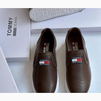 Tommy Hillier Sneakers