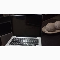 Laptop Apple MacBook Pro 2017 4GB Intel Core I5 SSD 500GB