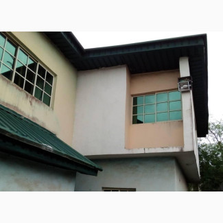 15bdrm House in Yakoyo/Alagbole for sale