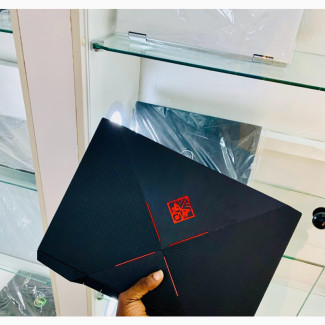Laptop HP Omen 15-Dh002nr 16GB Intel Core I7 SSD 1.5T