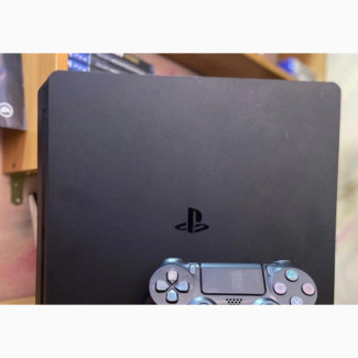 Sony Playstation 4 Slim