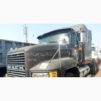 Clean Double Cabin CH Mack Ten Tyres Head Truck Good Tyres