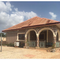 Spacious 4 Bedroom Terraced Duplex with 4 Self Contained Rooms and Shop in Front