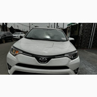 Toyota RAV4 XLE AWD 2016 White
