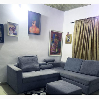 Girls House