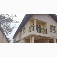4bedroom Duplex With 3unit of 3bedroom