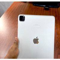 Apple iPad Pro 128 GB Silver