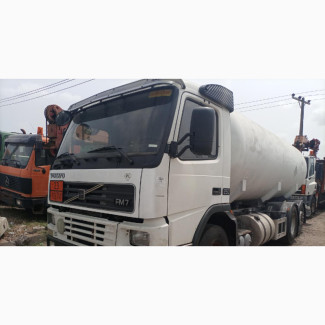 Volvo Fm7 Bobtail 12 Tons