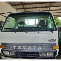 Toyota Dyna 200 Normal_hand Long Chassis Gree