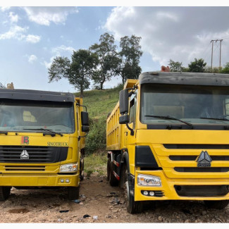 Two HOWO Sinotrucks on the Market