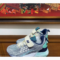 M M Unisex Kids Sneakers