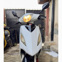 Kymco 2017 White Scooter - Foreign Used