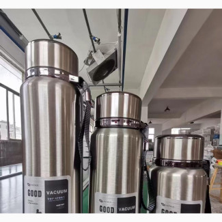 Vaccum Water Flask