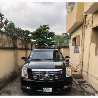 2012 Cadillac Escalade Black